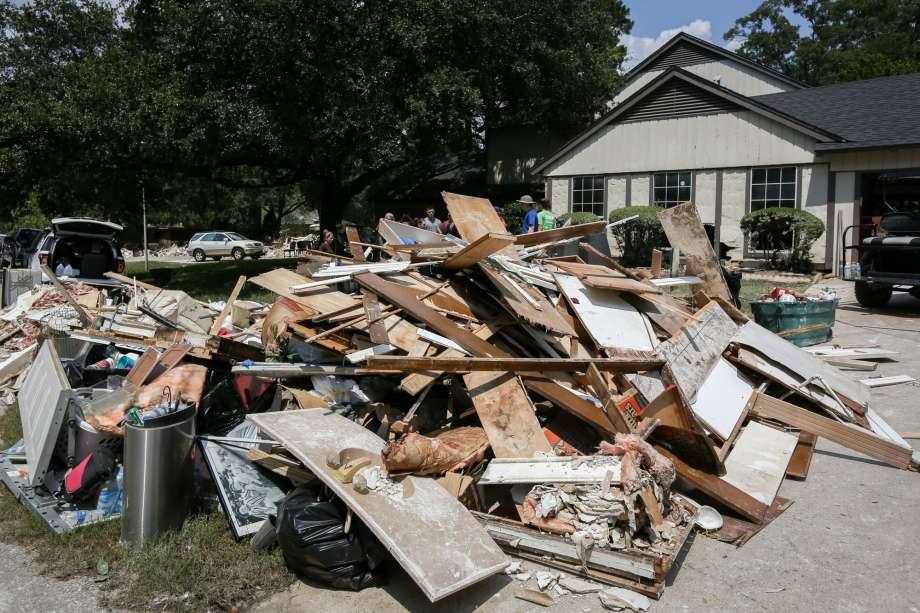 Louisville Residents: Request Storm Debris Removal Following Recent Storms