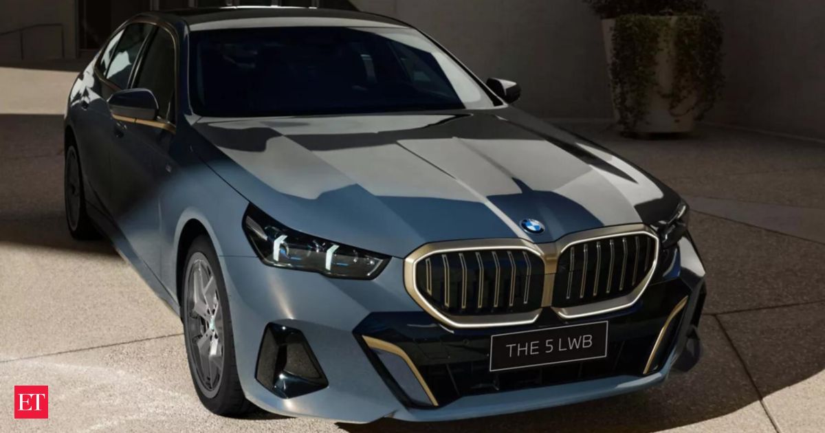 Luxury Carmakers Face Headwinds In China: The BMW And Porsche Case Study Luxury Carmakers Face Headwinds In China: The BMW And Porsche Case Study