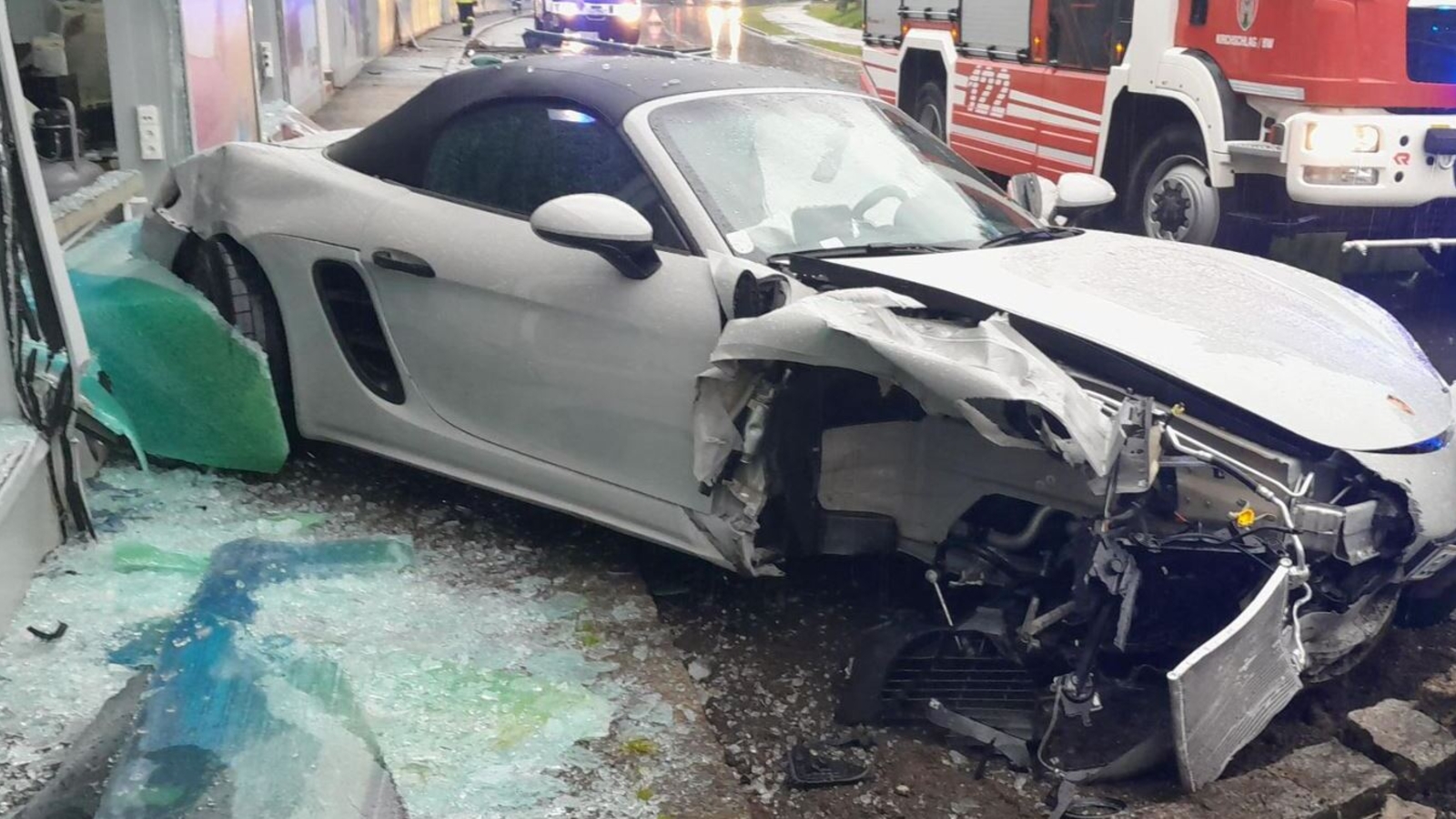Luxus Porsche 911: Extrák 80 Millió Forintért Luxus Porsche 911: Extrák 80 Millió Forintért
