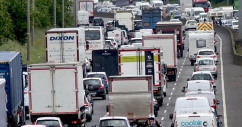 M6 Southbound Traffic: 60-Minute Delays After Crash M6 Southbound Traffic: 60-Minute Delays After Crash
