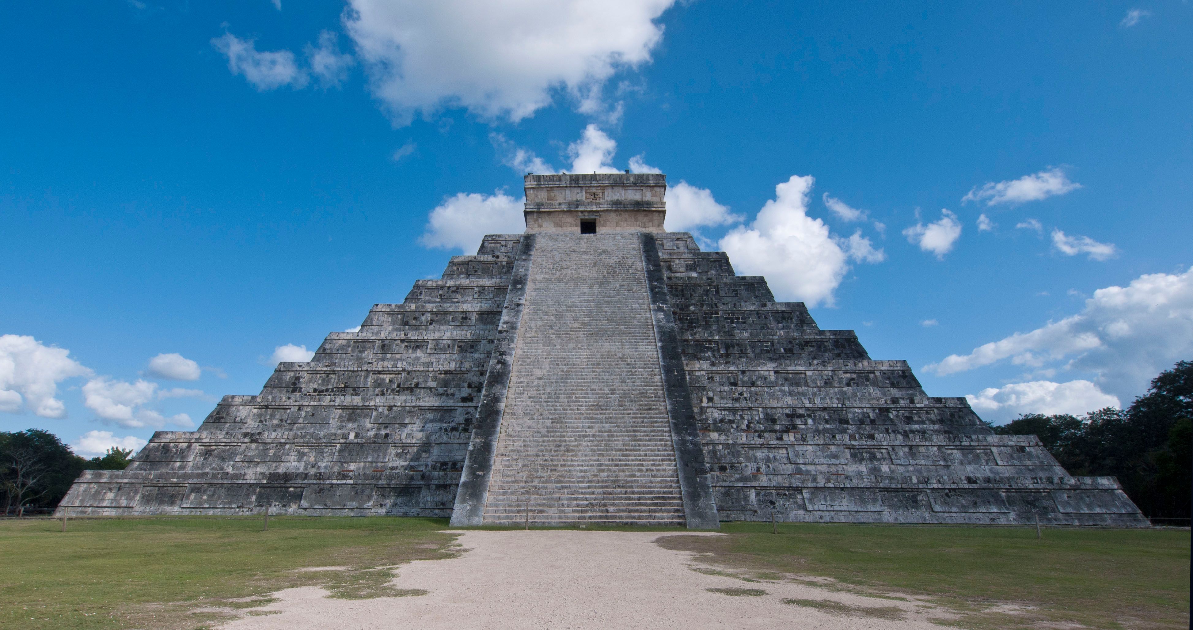 Major Archaeological Find: 3,000-Year-Old Mayan Complex Featuring Pyramids And Canals