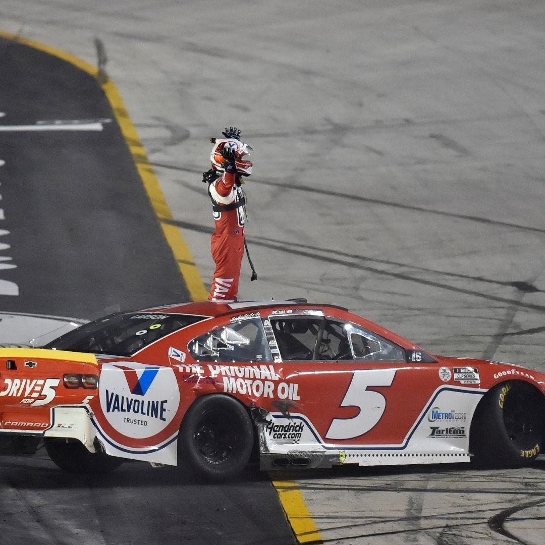 Manfred Forecasts Record-Breaking Crowd For Bristol Race Manfred Forecasts Record-Breaking Crowd For Bristol Race