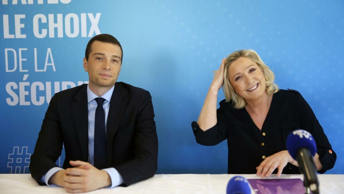 Marine Le Pen : Le Jour Où La Justice A Intervenu Marine Le Pen : Le Jour Où La Justice A Intervenu
