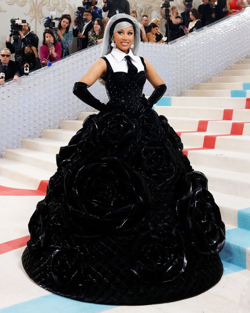 Met Gala 2025: Analyzing Celebrity Fashion Strategies On The Red Carpet Met Gala 2025: Analyzing Celebrity Fashion Strategies On The Red Carpet