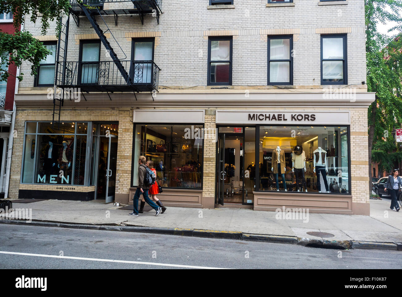 Michael Kors Expands Reach: Luxury Brand Now Available On Amazon Michael Kors Expands Reach: Luxury Brand Now Available On Amazon
