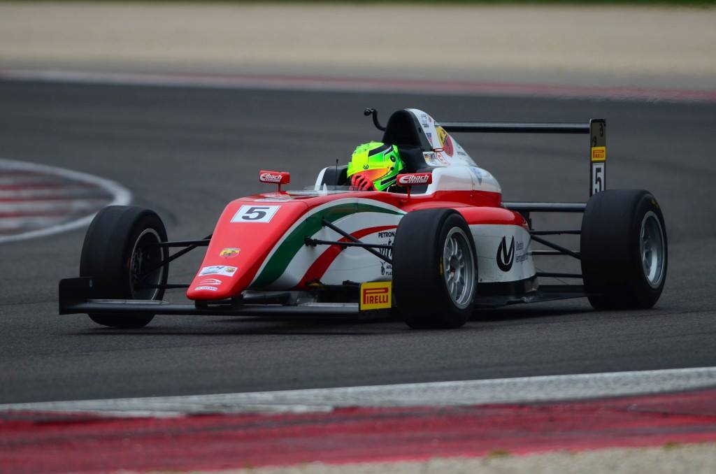 Mick Schumacher's Cadillac Hopes Strengthened By F1 Champion's Support Mick Schumacher's Cadillac Hopes Strengthened By F1 Champion's Support