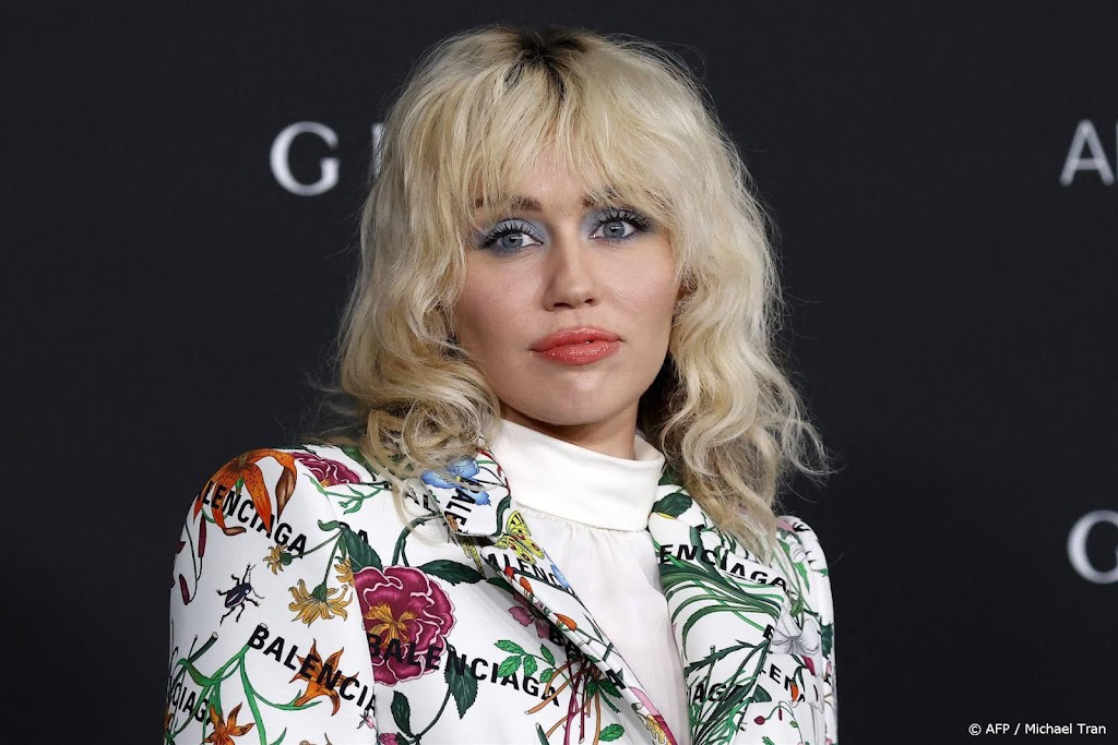Miley Cyrus Plagiaatzaak: Rechtszaak Over Hit Gelijkend Op Bruno Mars Song Gaat Door Miley Cyrus Plagiaatzaak: Rechtszaak Over Hit Gelijkend Op Bruno Mars Song Gaat Door