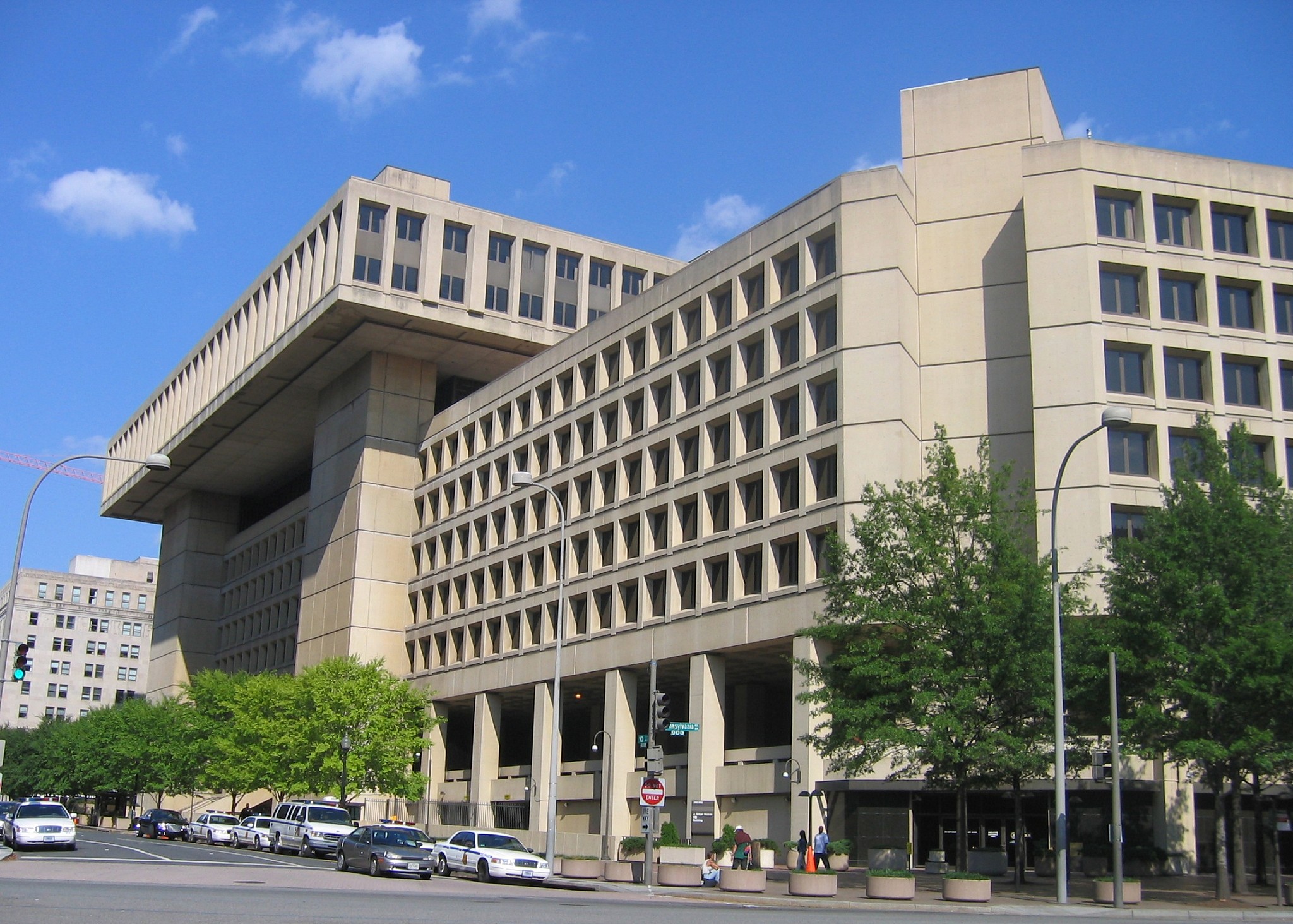 Millions Stolen: Hacker Targets Executive Office365 Accounts, FBI Investigation Reveals Millions Stolen: Hacker Targets Executive Office365 Accounts, FBI Investigation Reveals