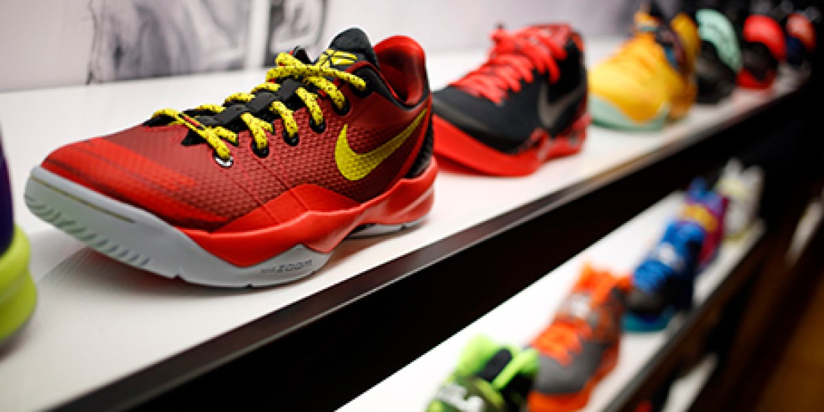 More Executive Changes At Foot Locker? A Look Ahead More Executive Changes At Foot Locker? A Look Ahead