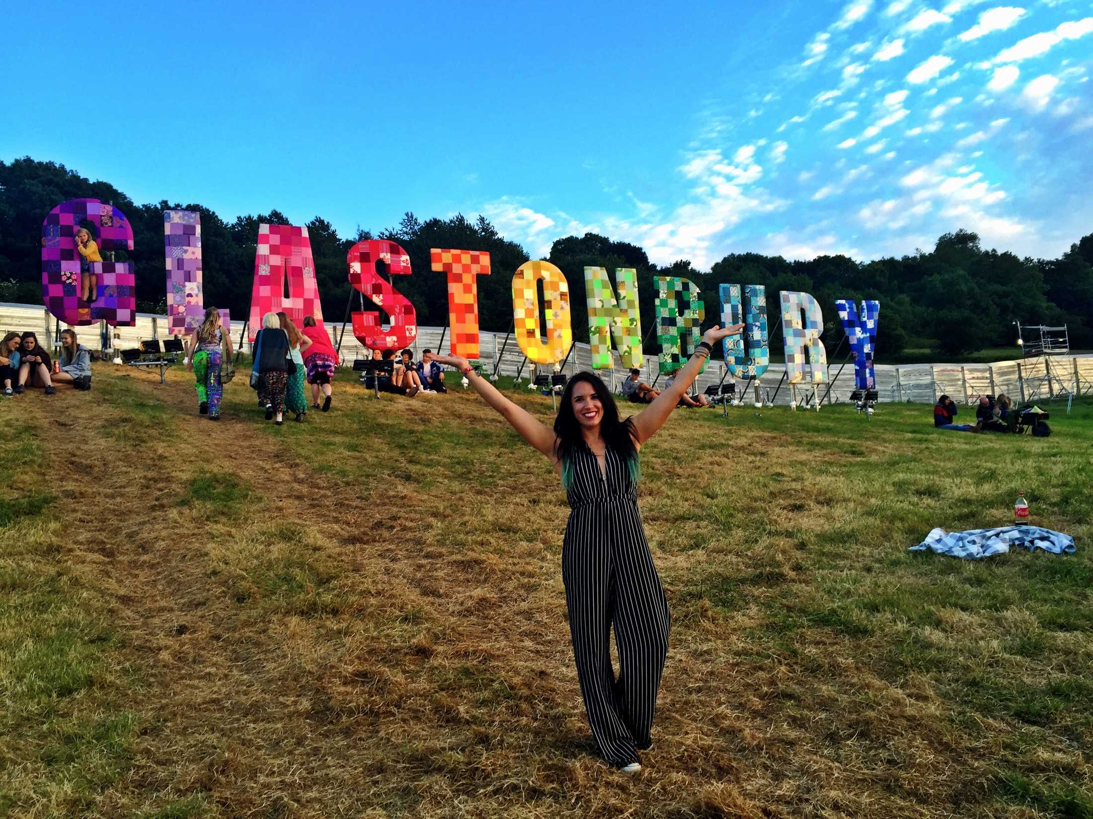 Mystery US Band Possibly Headed To Glastonbury Festival Mystery US Band Possibly Headed To Glastonbury Festival