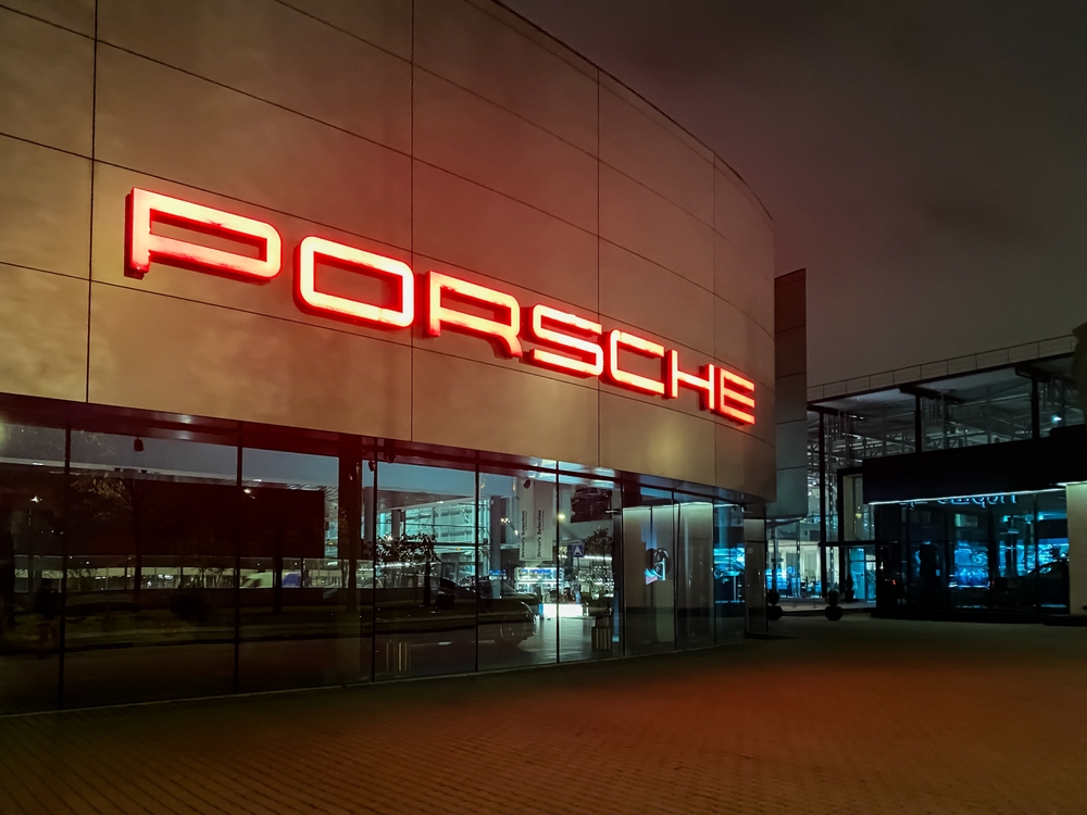 Navigating The Chinese Market: The Struggles Of BMW, Porsche, And Other Automakers