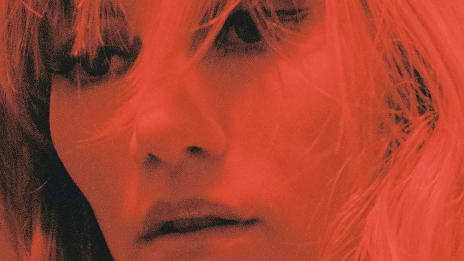 New Music: Suki Waterhouse Unveils New Music: Suki Waterhouse Unveils