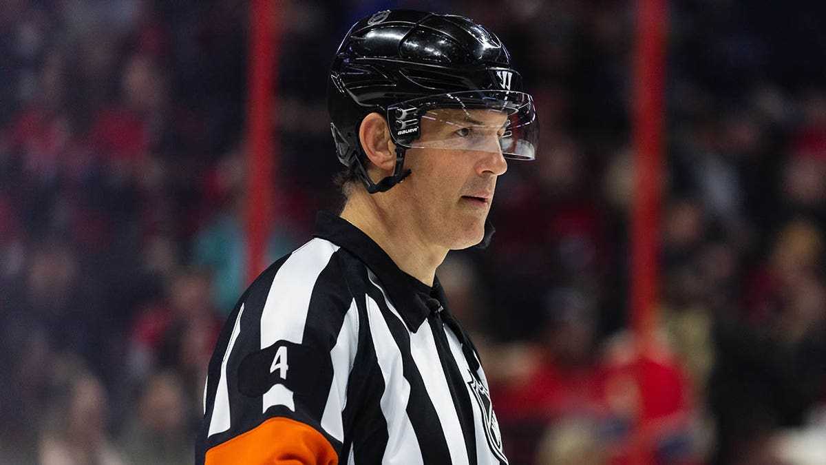 NHL Referee Technology: The Rise Of The Apple Watch NHL Referee Technology: The Rise Of The Apple Watch