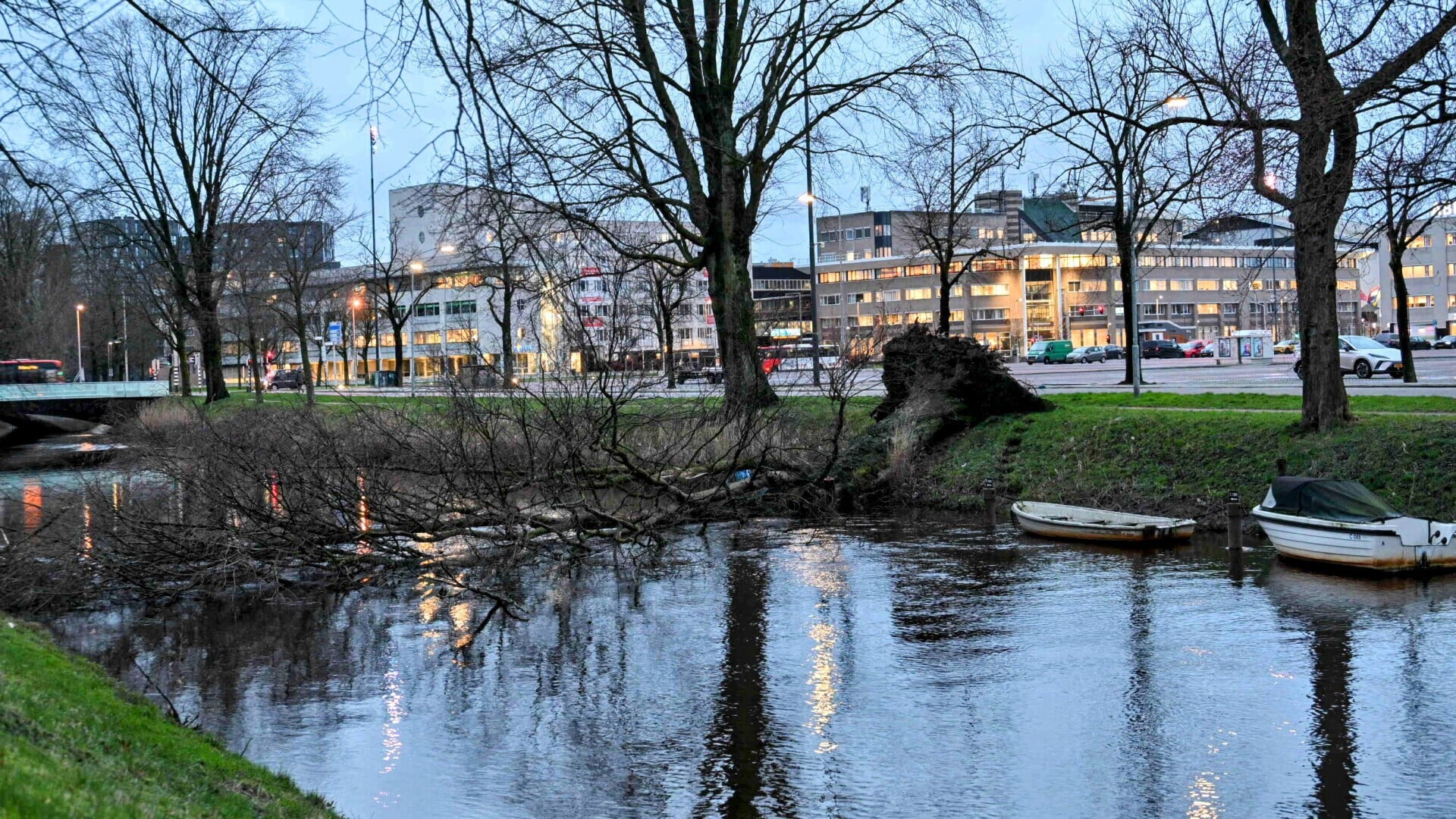 Noodtoestand Breda? Grote Stroomstoring Onderzoekt Noodtoestand Breda? Grote Stroomstoring Onderzoekt