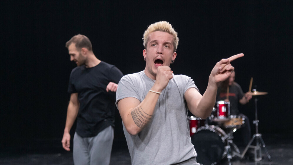 Novi Pokušaj: Baby Lasagna Na Eurosongu Novi Pokušaj: Baby Lasagna Na Eurosongu