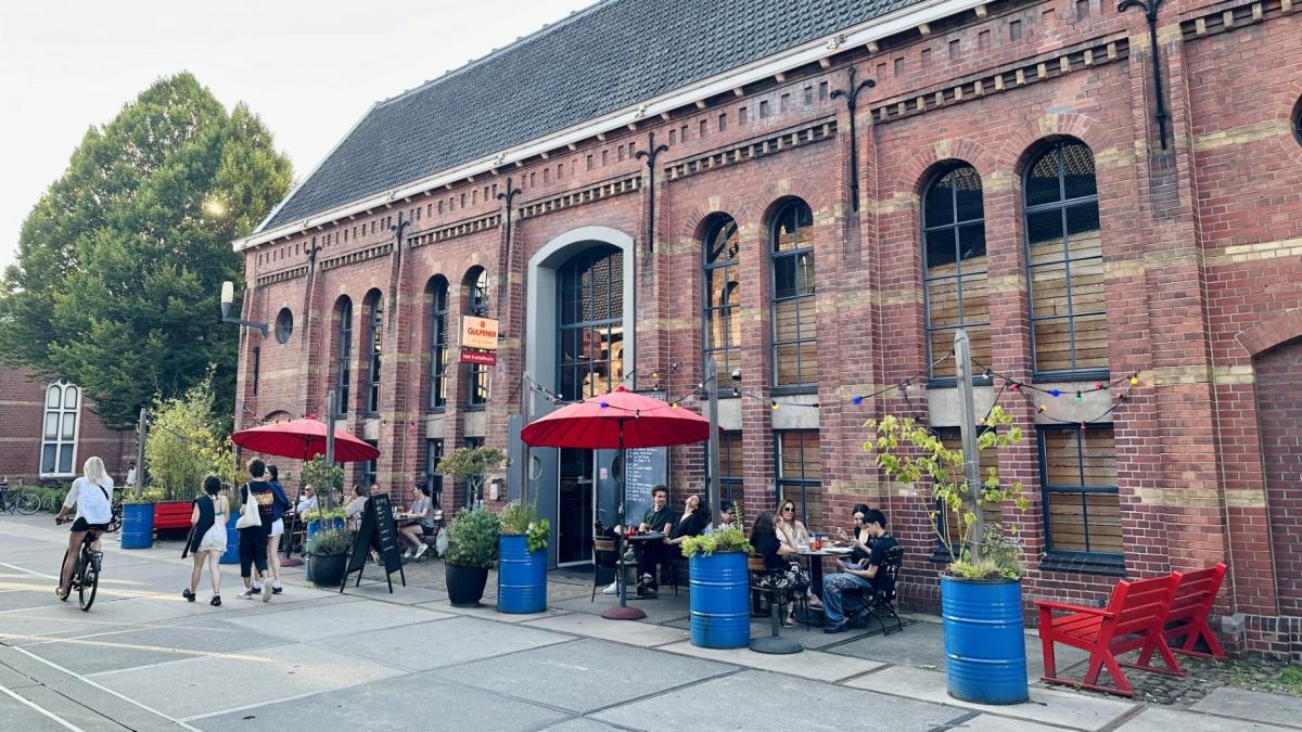 NPO-angstcultuur: Medewerkers Delen Ervaringen Onder Leeflang NPO-angstcultuur: Medewerkers Delen Ervaringen Onder Leeflang