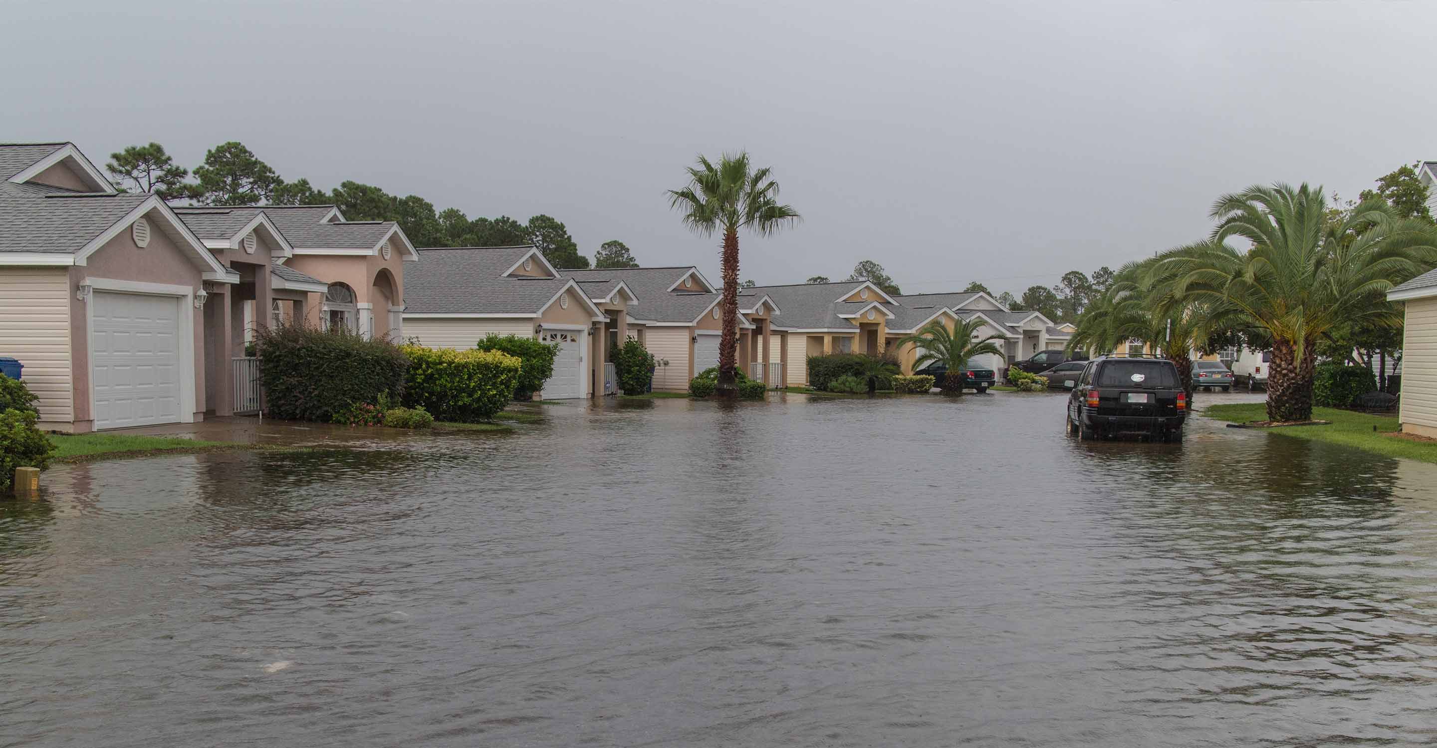 NWS Issues Flash Flood Warning For South Florida Amid Heavy Showers NWS Issues Flash Flood Warning For South Florida Amid Heavy Showers