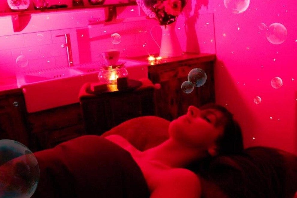 NYC Lush Spa: Indulge In A 30-Minute Bubble Bath - $75 NYC Lush Spa: Indulge In A 30-Minute Bubble Bath - $75