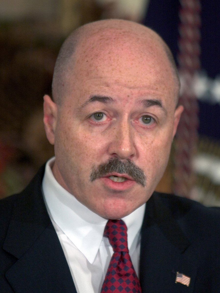 NYC Police Commissioner During 9/11, Bernard Kerik, Dies At 69 NYC Police Commissioner During 9/11, Bernard Kerik, Dies At 69