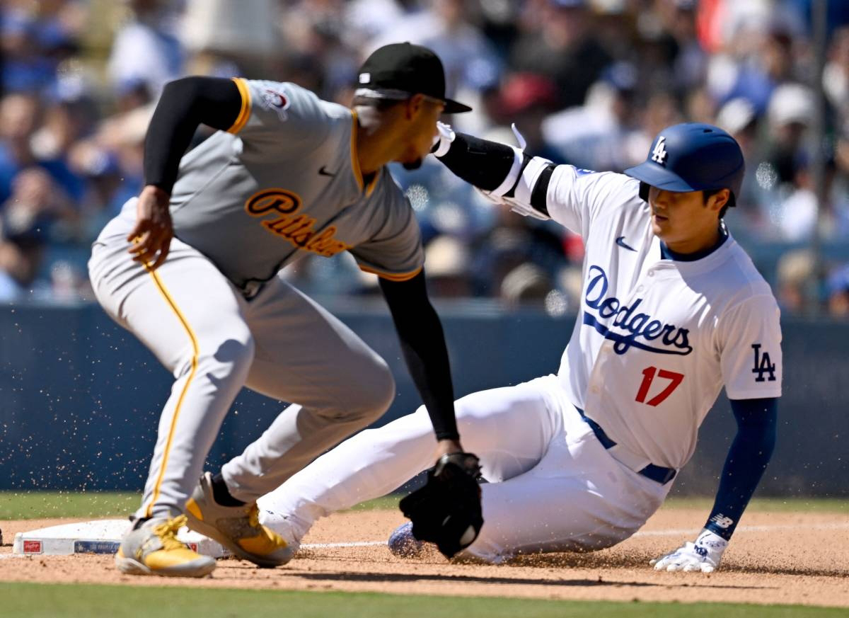 Ohtani's 3-Run Blast Leads Dodgers To Comeback Win Over Diamondbacks Ohtani's 3-Run Blast Leads Dodgers To Comeback Win Over Diamondbacks