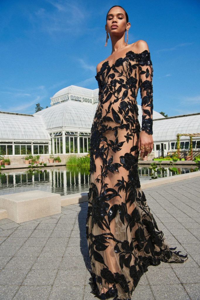Oscars After-Party: Nora Fatehi's Show-Stopping Oscar De La Renta Dress Oscars After-Party: Nora Fatehi's Show-Stopping Oscar De La Renta Dress