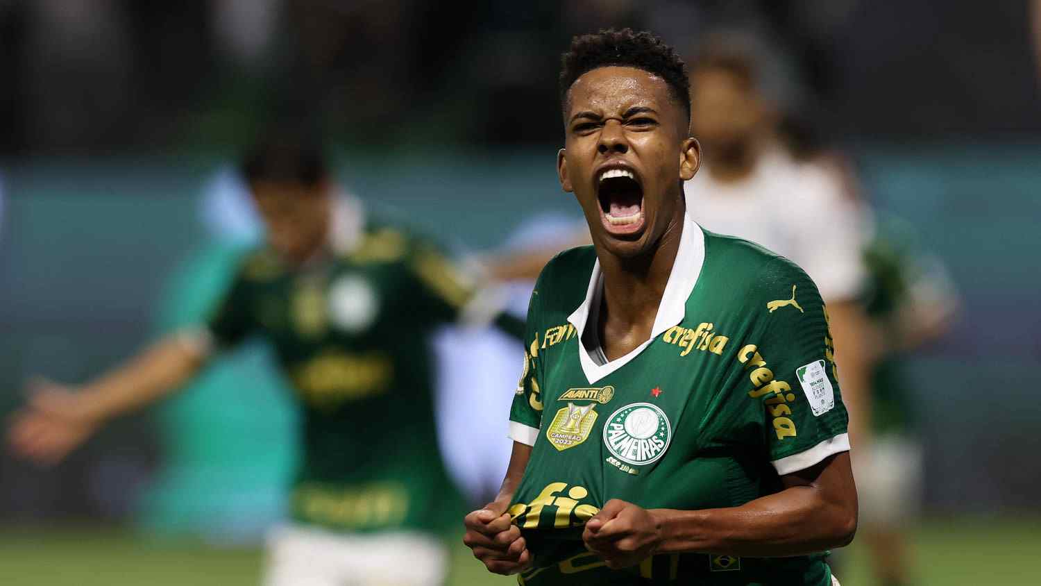 Palmeiras: Jogador Estêvão Sofre Mal-Estar E Deixa O Jogo Na Altitude Palmeiras: Jogador Estêvão Sofre Mal-Estar E Deixa O Jogo Na Altitude