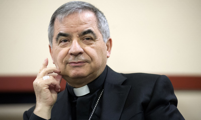 Papa Francesco E Becciu: Un'analisi Delle Preghiere E Delle Dimissioni Papa Francesco E Becciu: Un'analisi Delle Preghiere E Delle Dimissioni