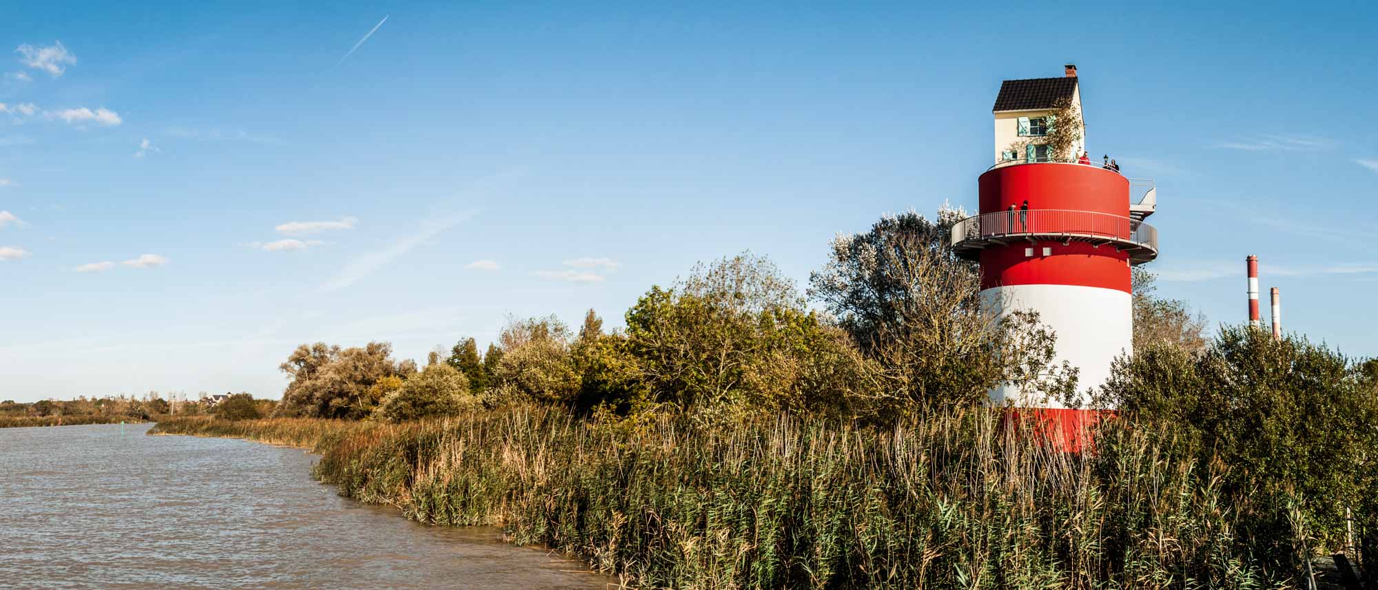 Parcourir La Loire À Vélo: Itinéraires Nantes Et Estuaire Parcourir La Loire À Vélo: Itinéraires Nantes Et Estuaire
