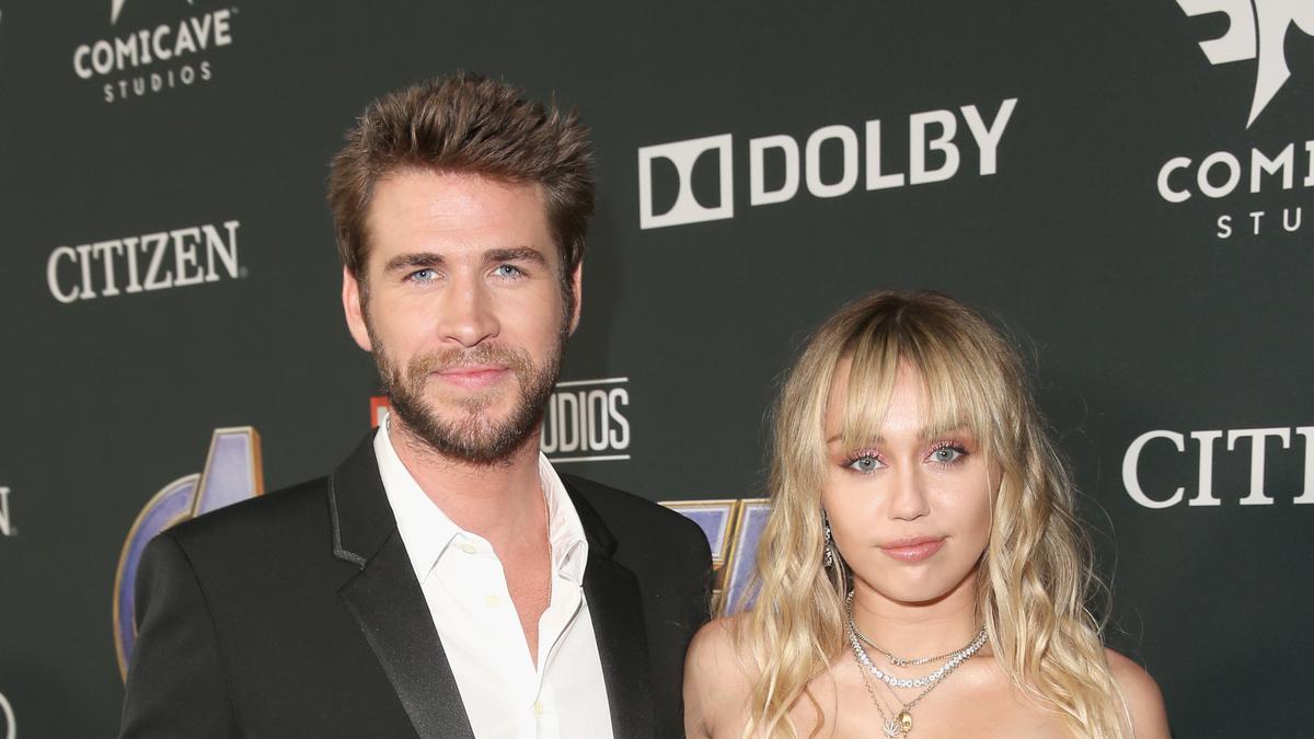 Perdamaian Selena Gomez Dan Miley Cyrus: Kencan Ganda Di Depan Mata? Perdamaian Selena Gomez Dan Miley Cyrus: Kencan Ganda Di Depan Mata?