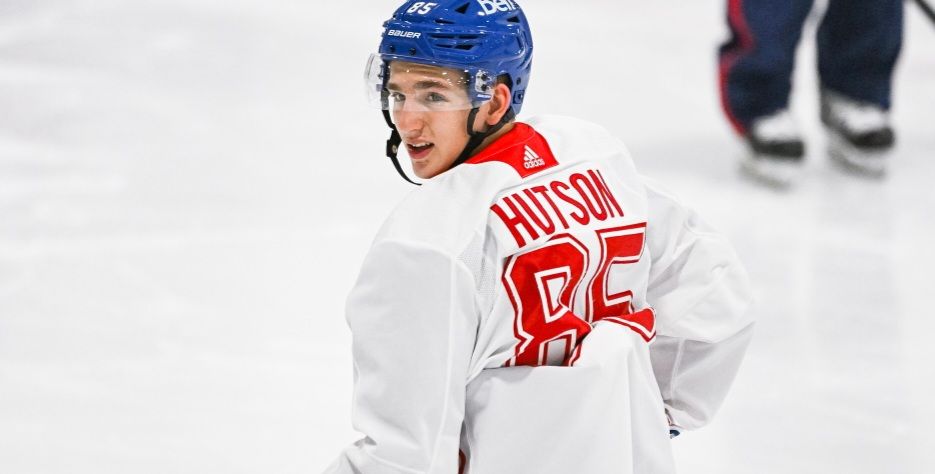Peut-on S'attendre À Voir Lane Hutson Comme Un Défenseur Numéro 1? Peut-on S'attendre À Voir Lane Hutson Comme Un Défenseur Numéro 1?