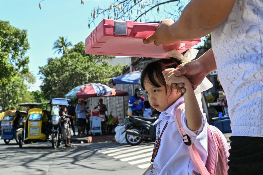 Philippine Capital: Half Its Schools Closed By Heat Wave Philippine Capital: Half Its Schools Closed By Heat Wave