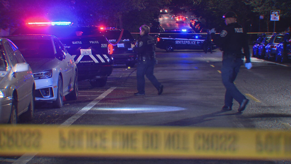 Police Respond To Double Shooting Incident In Seattle's Central District Police Respond To Double Shooting Incident In Seattle's Central District