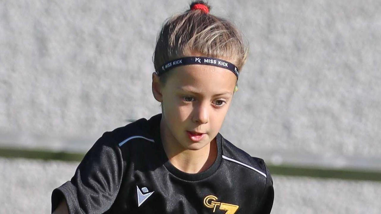 Poppy Atkinson Remembered: Community Gathers Following Death Of Schoolgirl Poppy Atkinson Remembered: Community Gathers Following Death Of Schoolgirl