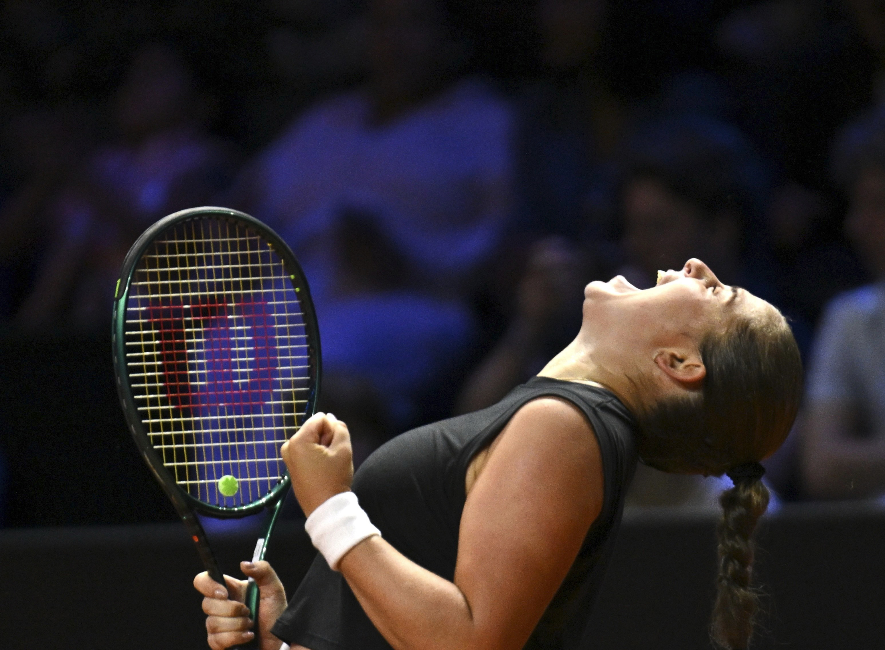 Porsche Grand Prix Final: Sabalenka Vs. Ostapenko Porsche Grand Prix Final: Sabalenka Vs. Ostapenko