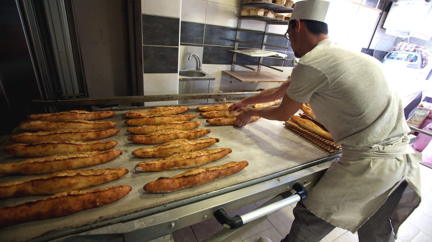 Première Naissance De L'année : Une Boulangerie Normande Offre Son Poids En Chocolat