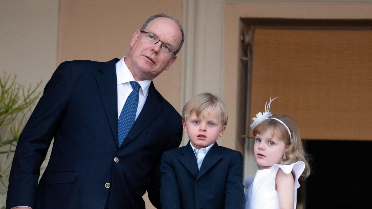 Primera Comunión De Los Hijos Del Príncipe Alberto II De Mónaco Primera Comunión De Los Hijos Del Príncipe Alberto II De Mónaco