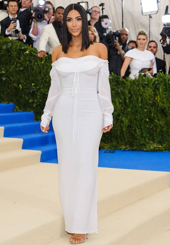 Princess Diana's Met Gala Gown: The Story Behind The Risqué Alterations Princess Diana's Met Gala Gown: The Story Behind The Risqué Alterations