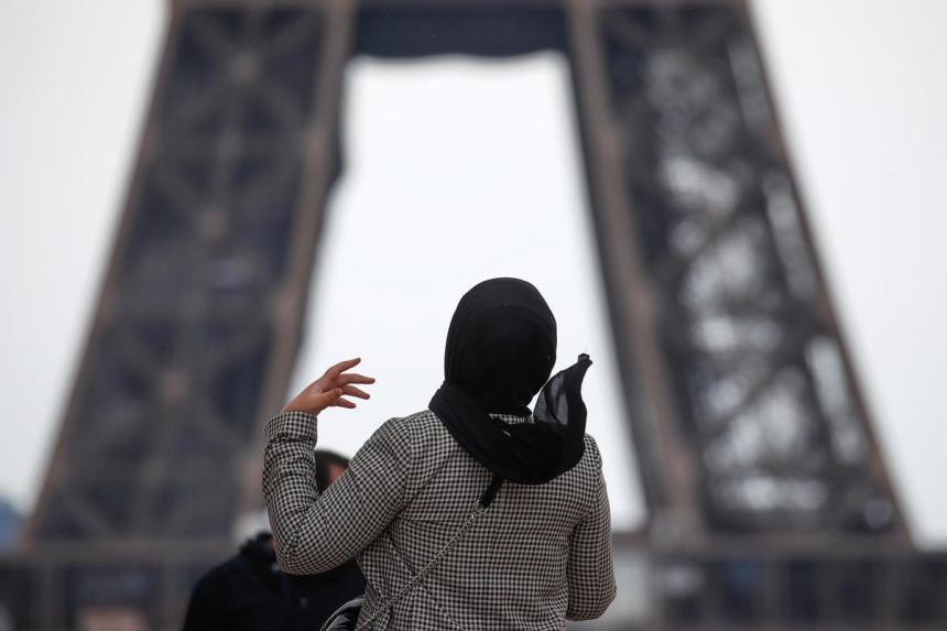 Proposed French Law: Banning The Hijab For Under-15s In Public Proposed French Law: Banning The Hijab For Under-15s In Public