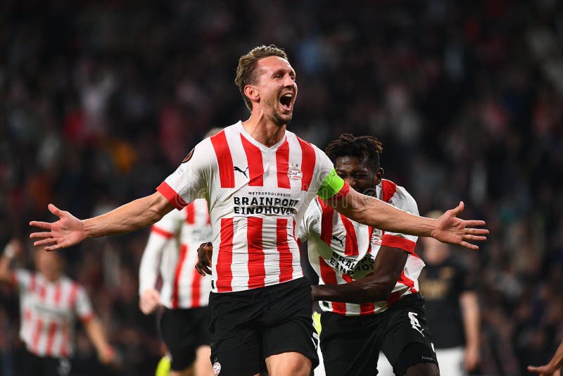 PSV Eindhoven Vs Arsenal: A Review Of The Last Five Encounters PSV Eindhoven Vs Arsenal: A Review Of The Last Five Encounters