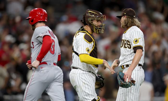Rays' Commanding Sweep Ends Padres' Postseason Hopes Rays' Commanding Sweep Ends Padres' Postseason Hopes