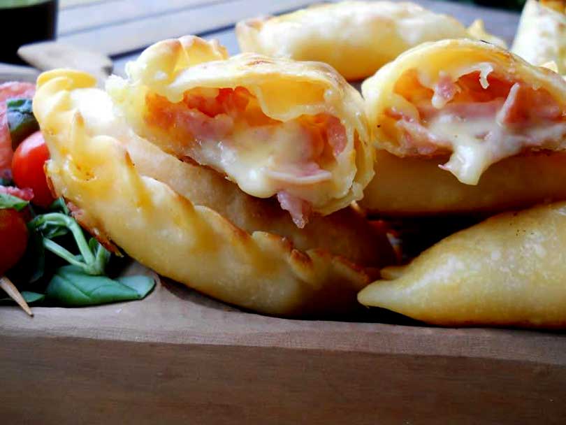 Receta Fácil De Empanadas De Jamón Y Queso (Sin Horno) Receta Fácil De Empanadas De Jamón Y Queso (Sin Horno)