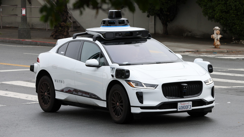 Ride-Hailing Revolution: Uber And Waymo's Autonomous Vehicles In Austin Ride-Hailing Revolution: Uber And Waymo's Autonomous Vehicles In Austin