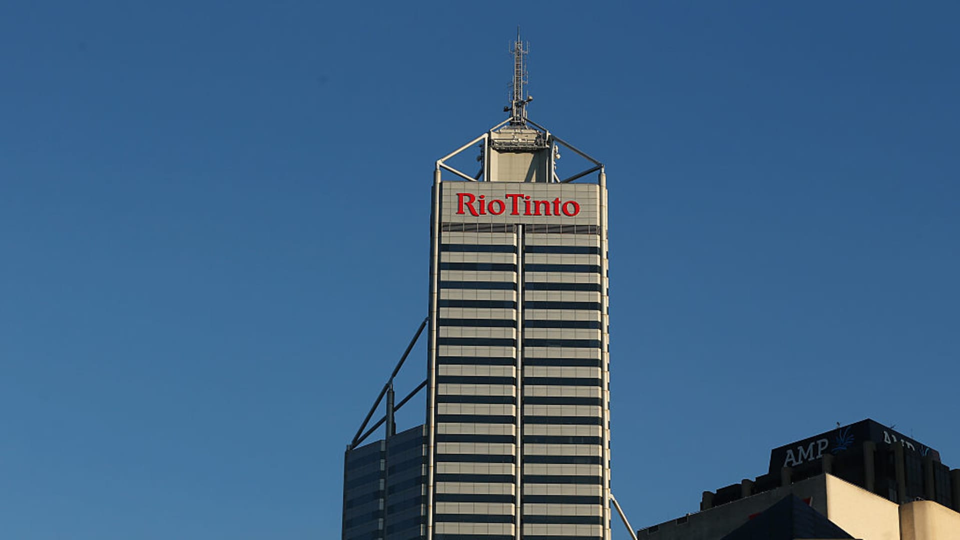 Rio Tinto Defends Dual Listing Against Activist Pressure Rio Tinto Defends Dual Listing Against Activist Pressure