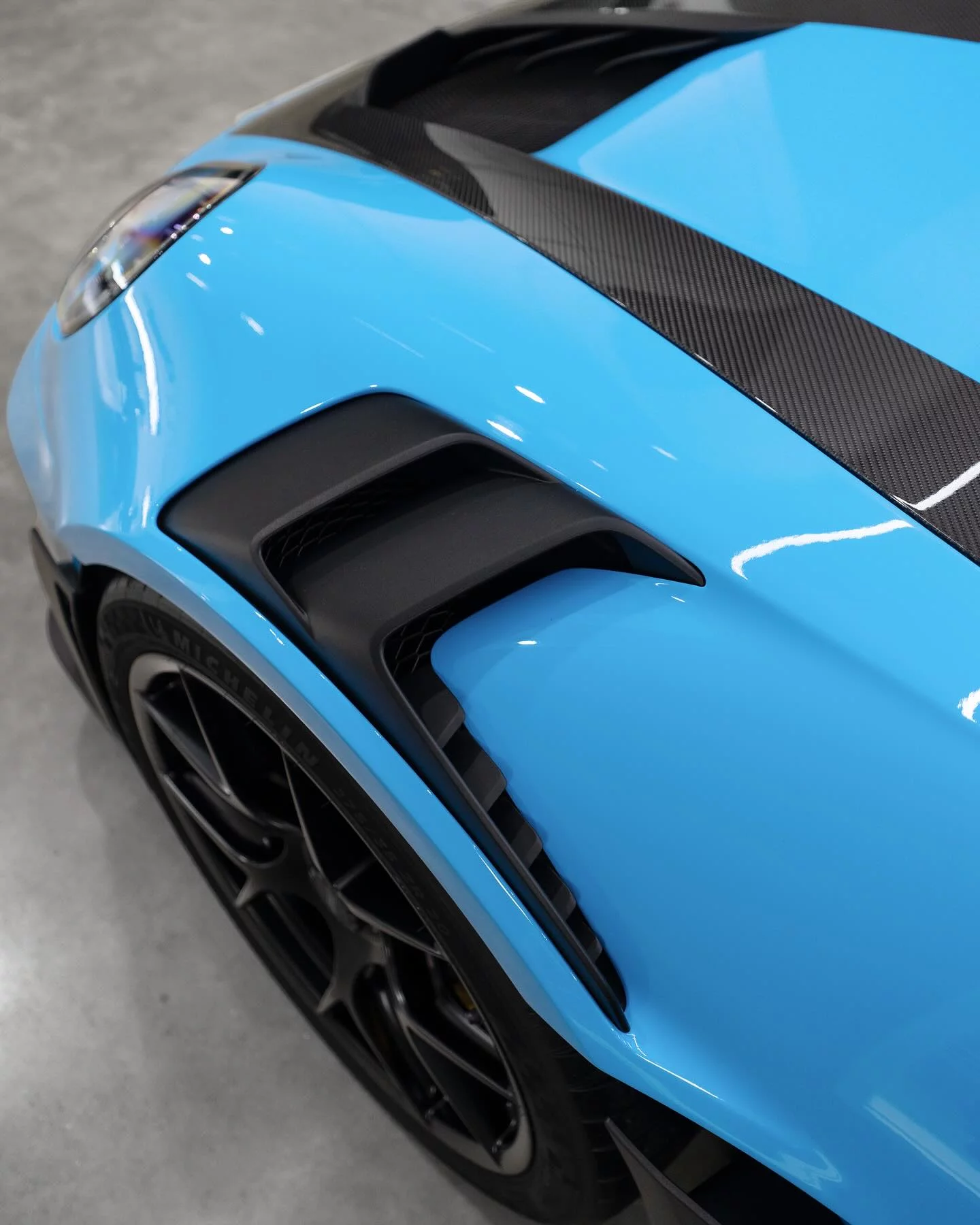 Riviera Blue Porsche 911 S/T: A Collector's Dream Riviera Blue Porsche 911 S/T: A Collector's Dream