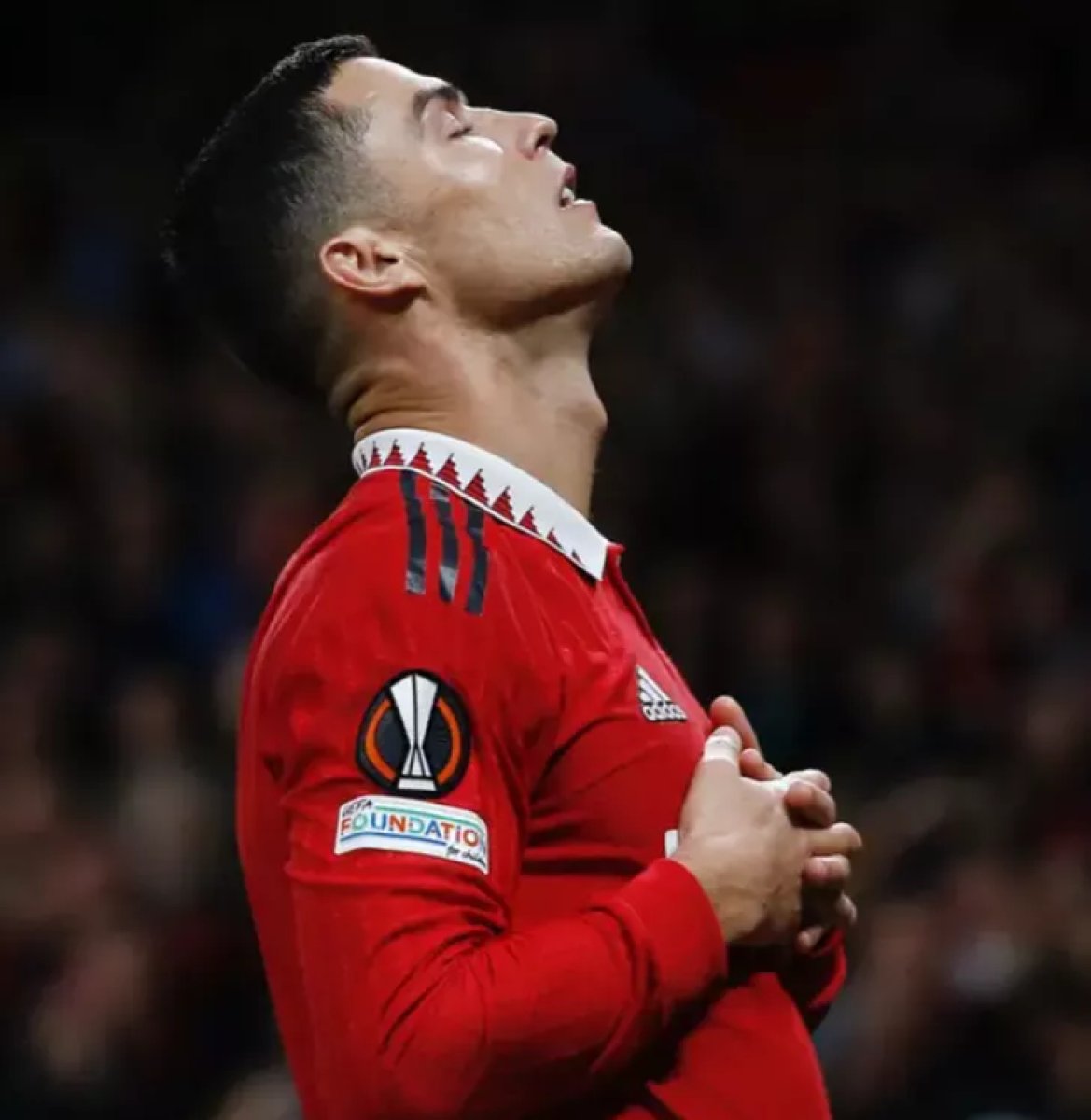 Ronaldo Portekiz Kampında Neler Yaşadı? Fenerbahçe Heyecanı! Ronaldo Portekiz Kampında Neler Yaşadı? Fenerbahçe Heyecanı!