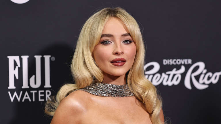 Sabrina Carpenter's Dance Emotes Now Available In Fortnite Sabrina Carpenter's Dance Emotes Now Available In Fortnite