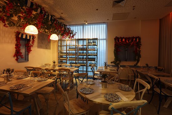 Salon Yevani:  Jerusalem Post Restaurant Critique