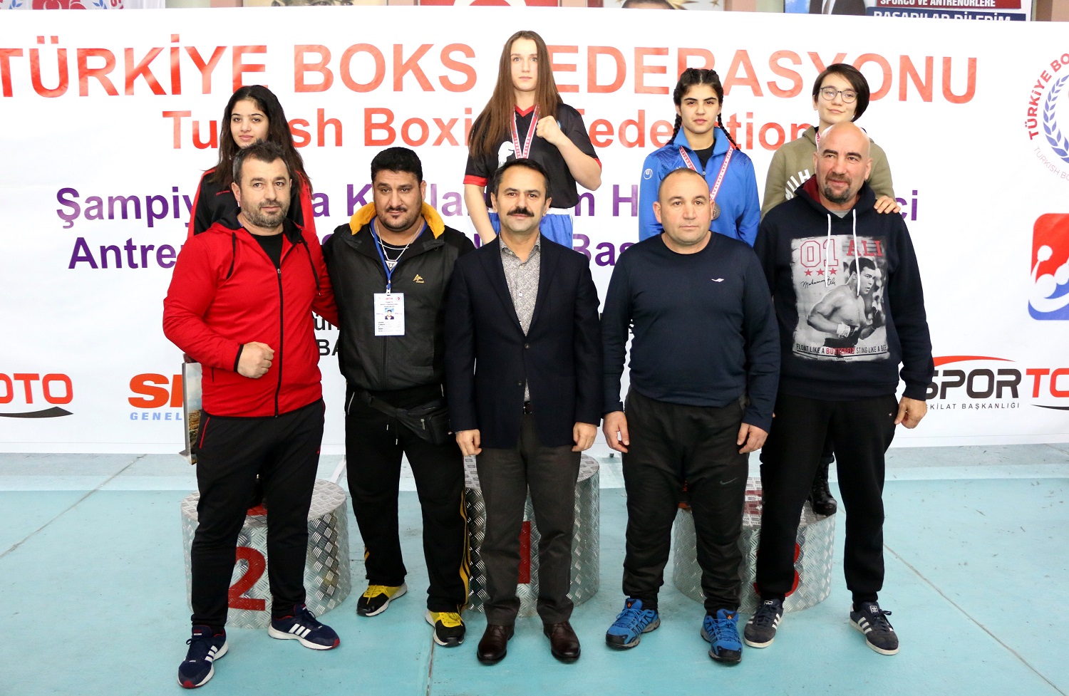 Samsun'da Hamdi Yıldırım Kadınlar Boks Şampiyonası:  Yarı Finaller Ve Final Maçları