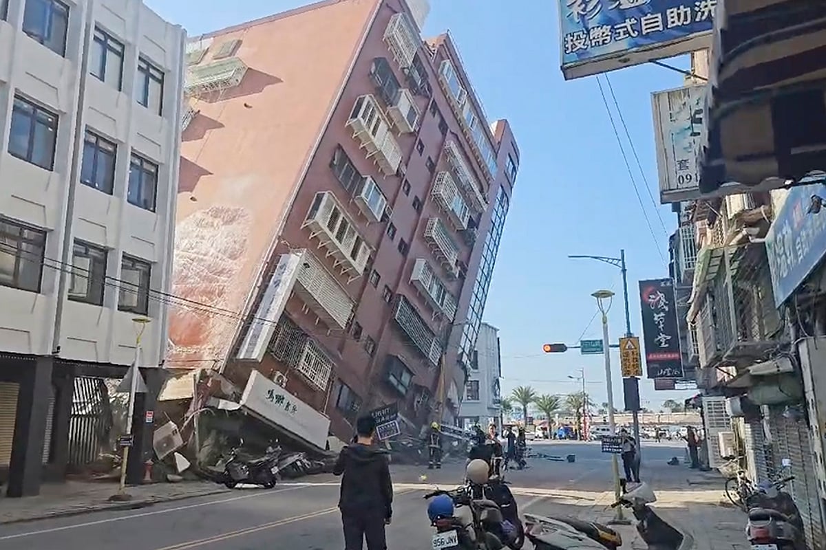 Santorini Earthquake Outlook: Scientists Report Fewer Tremors, Future Unclear Santorini Earthquake Outlook: Scientists Report Fewer Tremors, Future Unclear