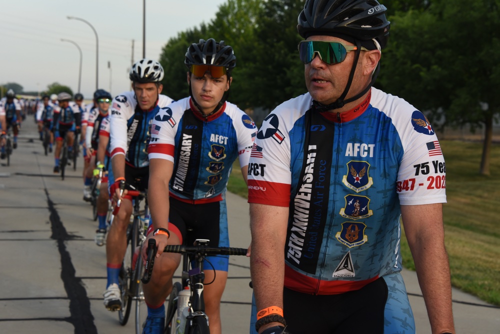 Scott Saville's Dedication To Cycling: RAGBRAI And Everyday Rides Scott Saville's Dedication To Cycling: RAGBRAI And Everyday Rides